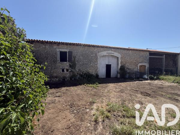 Maison à vendre 1 pièce 146 m² Dirac