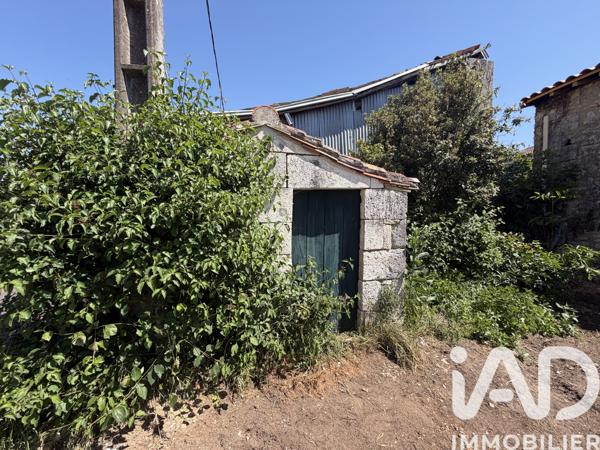 Maison à vendre 1 pièce 146 m² Dirac