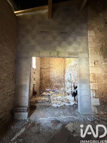 Maison à vendre 1 pièce 146 m² Dirac