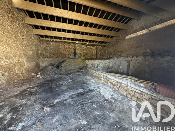 Maison à vendre 1 pièce 146 m² Dirac