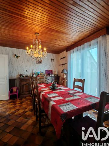 Maison à vendre 5 pièces 130 m² Cerisy-la-Forêt