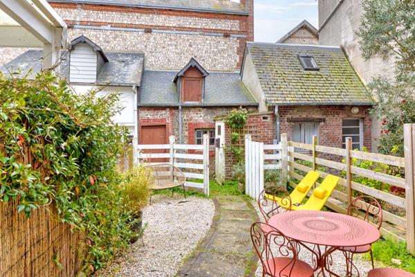 Maison de pêcheur avec vue mer, état irréprochable, vendue meublée et équipée