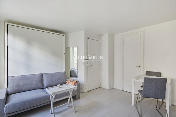 A vendre - Paris - 75004 - Studio - Vue sur terrasse jardin - Au calme