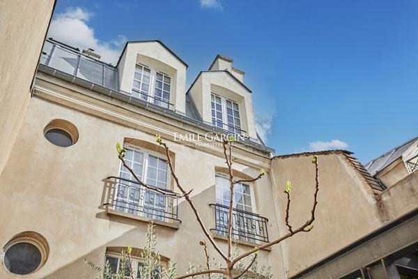 A vendre - Paris - 75004 - Studio - Vue sur terrasse jardin - Au calme