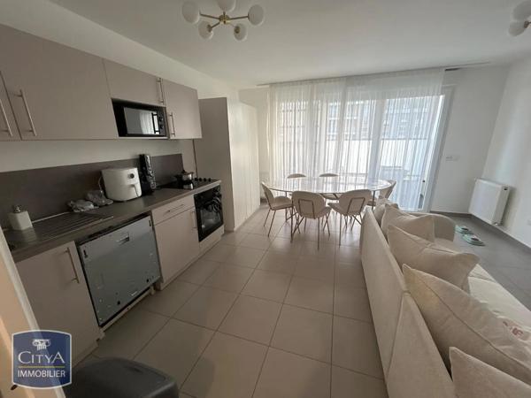 Appartement à louer 3 pièces 58.25m²