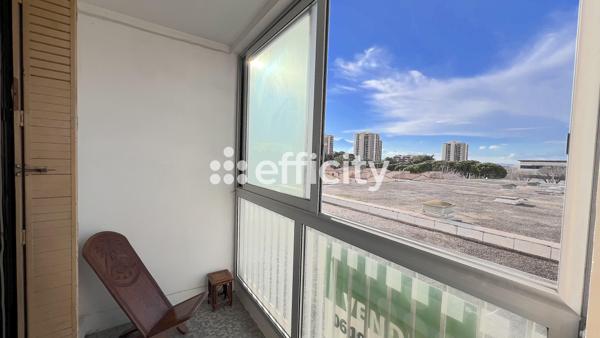 Appartement
         4 pièces
        - 84 m² 179 000 € *