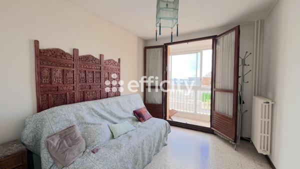 Appartement
         4 pièces
        - 84 m² 179 000 € *