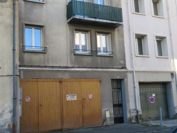 APPARTEMENT T4 traversant de 68 m2 A VENDRE AU COEUR de centre ville (04)