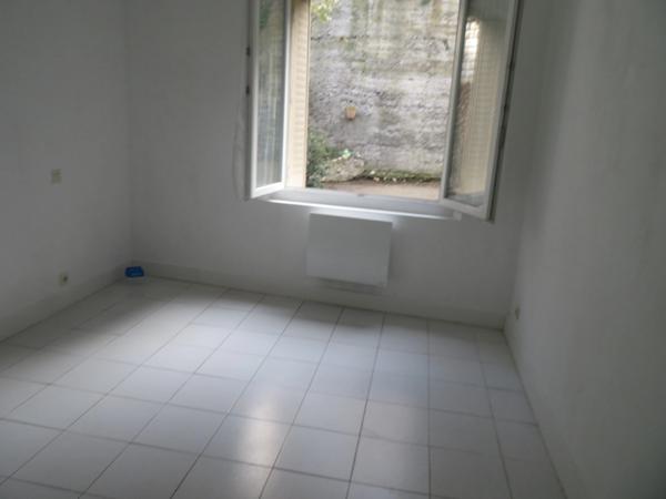 APPARTEMENT T4 traversant de 68 m2 A VENDRE AU COEUR de centre ville (04)