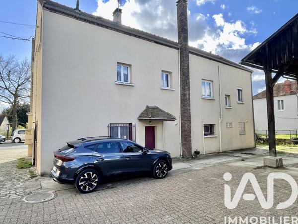 Immeuble à vendre 330 m² Champlan