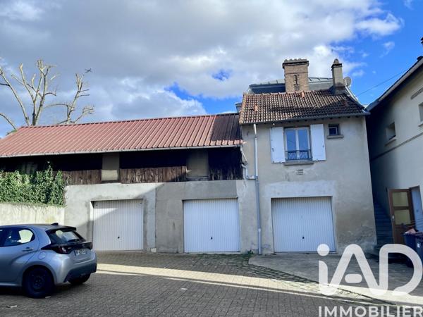Immeuble à vendre 330 m² Champlan