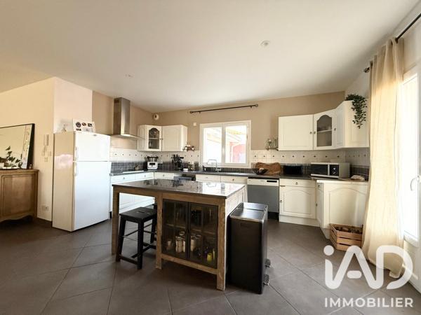 Maison à vendre 6 pièces 160 m² Saint-Marcellin-en-Forez