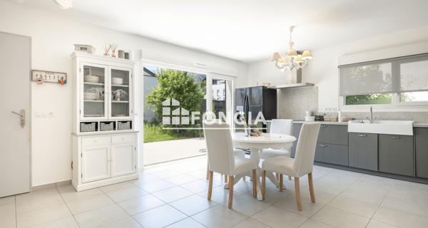 À vendre Appartement 4 pièces 84 m² - Varces-allières-et-risset 38760