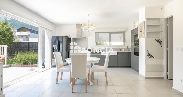 À vendre Appartement 4 pièces 84 m² - Varces-allières-et-risset 38760