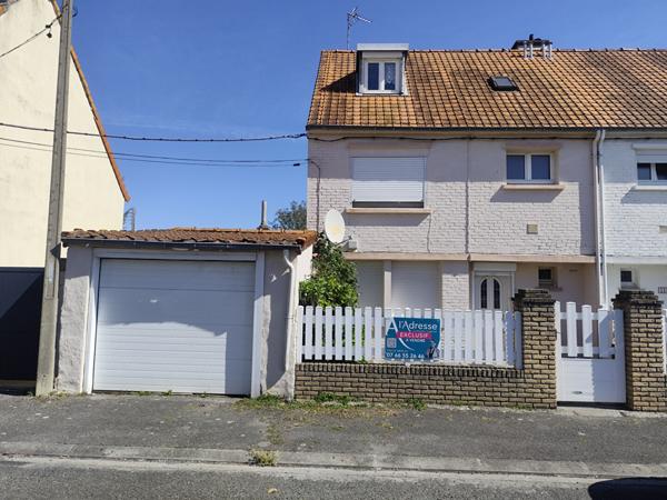 Maison - 6 pièce(s) - 116m² - LONGUENESSE