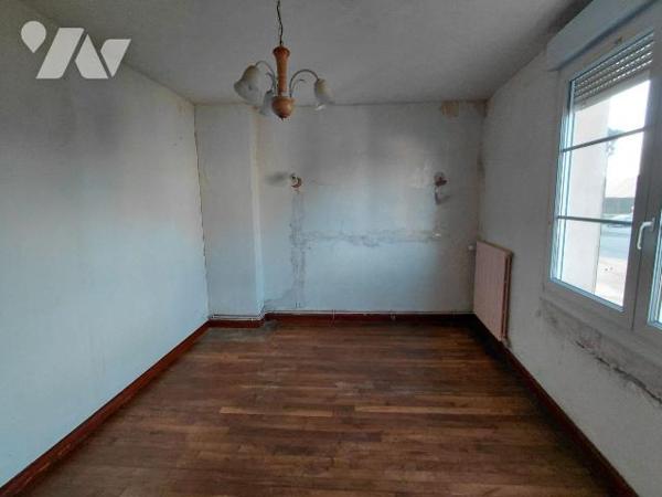 Maison à vendre ? EVELLYS (56500) ? Centre-bourg ? Terrain constructible ? Fort potentiel

Si...