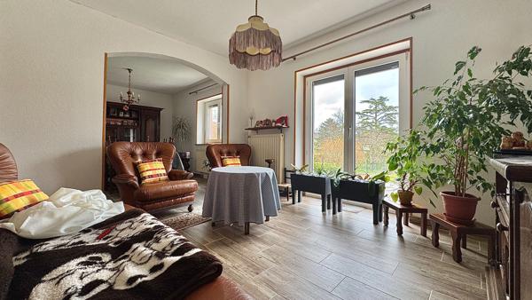 Maison - 5 pièces - 104 m²