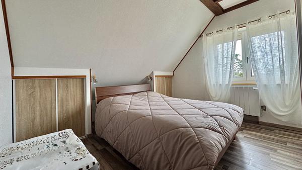 Maison - 5 pièces - 104 m²