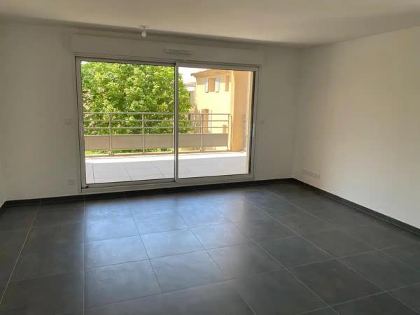 À vendre. Appartement neuf 2 pièces - 48 m² - Terrasse plein Sud - Nord d'Aix-en-Provence