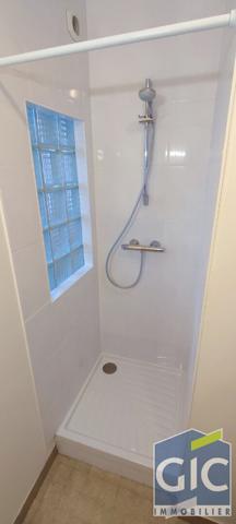 A LOUER APPARTEMENT DE TROIS PIECES PRINCIPALES CENTRE DE CAEN