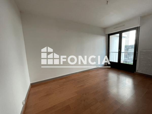 Location Appartement meublé 3 pièces 50 m² - 26-26BIS AVENUE JEAN MOULIN Albertville 73200