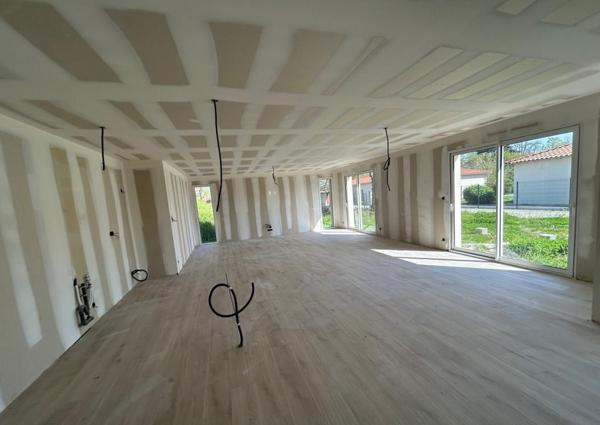 CINTEGABELLE-Maison 4 pièces 123 m² Cintegabelle (31550)