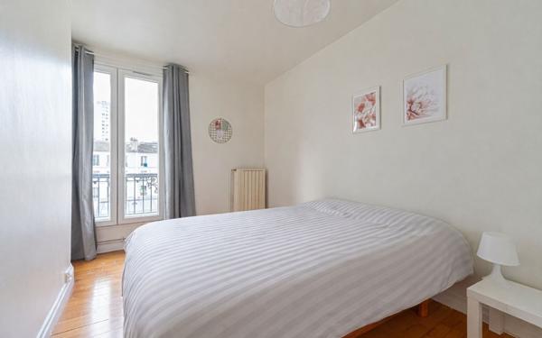 Appartement à vendre    3 pièces • 66 m2 Paris 18