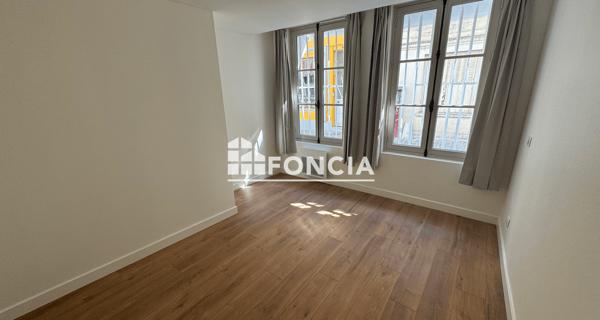 Location Appartement 3 pièces 59.6 m² - Troyes 10000