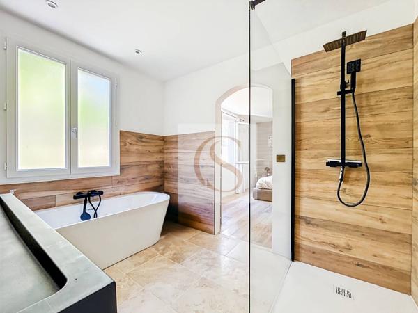 Maison à vendre 5 pièces de 142 m²