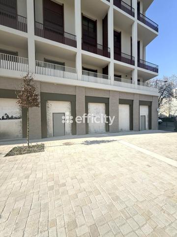 Local Commercial - 168 m²