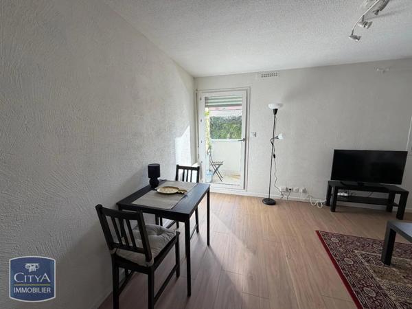 Appartement à louer 1 pièce 29.84m²