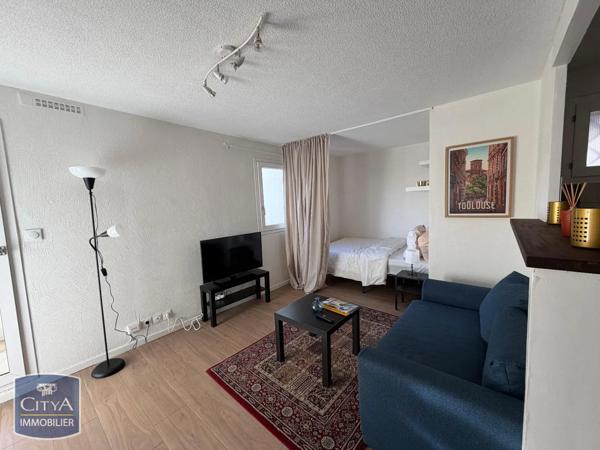 Appartement à louer 1 pièce 29.84m²