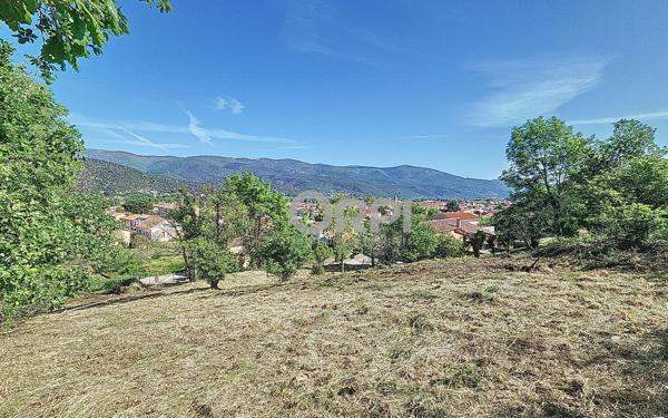 Terrain à vendre    Prades