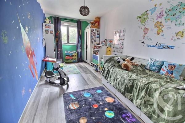 Appartement F5 à vendre  5 pièces - 101,84 m2 ST ANDRE DE LA ROCHE - 06