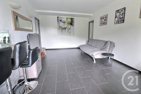 Appartement F5 à vendre  5 pièces - 101,84 m2 ST ANDRE DE LA ROCHE - 06