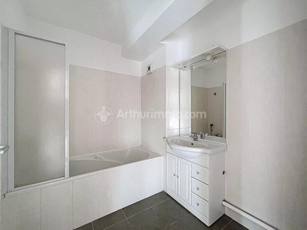 Vente Appartement 3 pièces 67 m2 à Clermont-Ferrand