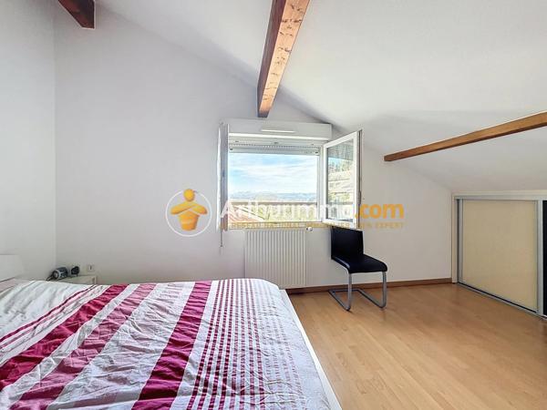 Vente Appartement 5 pièces 94 m2 à Bourgoin-Jallieu