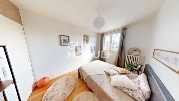 A VENDRE - APPARTEMENT 3 PIECES DE 50 m² - CAVE - PARKING GUILHERAND-GRANGES 07500