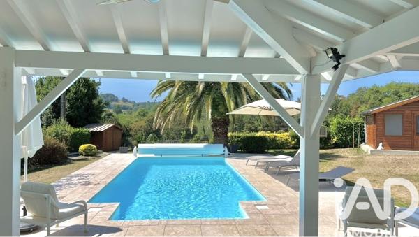 Maison à vendre 7 pièces 202 m² Amendeuix-Oneix