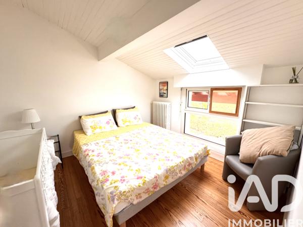 Maison à vendre 7 pièces 202 m² Amendeuix-Oneix