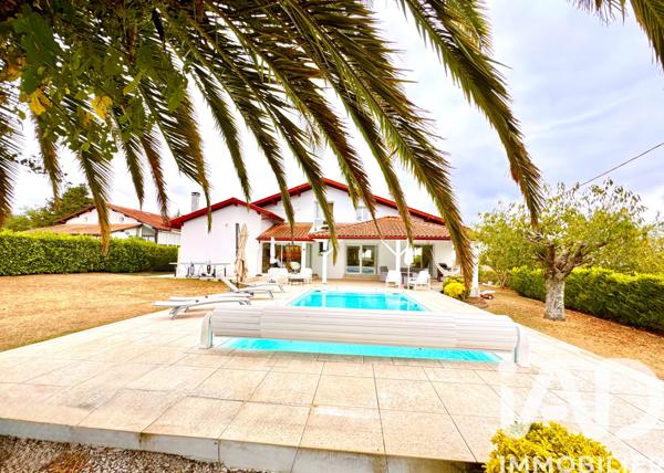 Maison à vendre 7 pièces 202 m² Amendeuix-Oneix