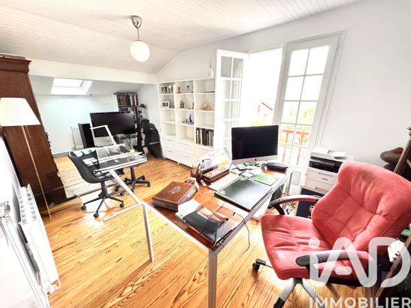 Maison à vendre 7 pièces 202 m² Amendeuix-Oneix
