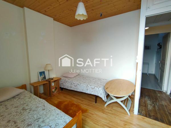 Maison de charme ancienne au cœur du village traditionnel Rétais proche marché Antioche et plage Montamer