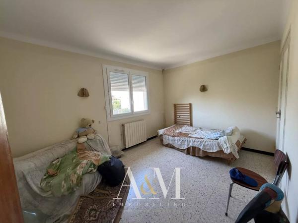 Villa T5 de 101 + garage sur 555 m² de terrain