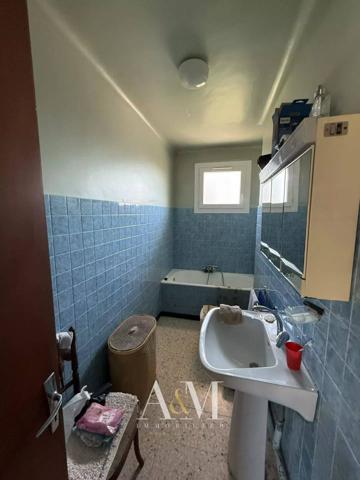 Villa T5 de 101 + garage sur 555 m² de terrain
