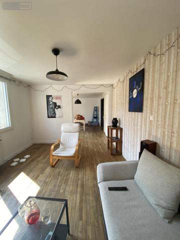 Immeuble à vendre à Loudéac dans les Côtes-d'Armor (22600), ref : 22110-2219