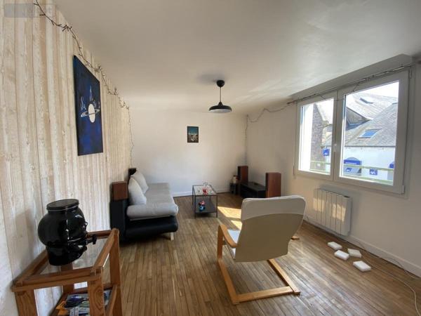 Immeuble à vendre à Loudéac dans les Côtes-d'Armor (22600), ref : 22110-2219