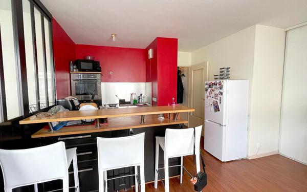 Appartement à vendre    2 pièces •  Corbeil-Essonnes
