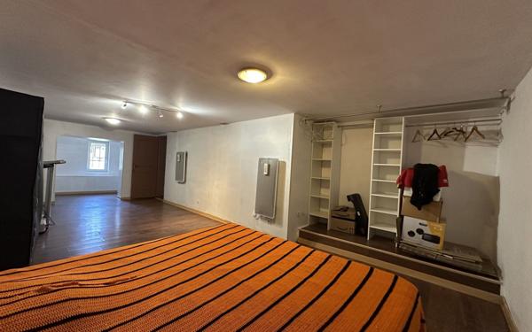 Maison à vendre    6 pièces •  Savigny-sur-Orge