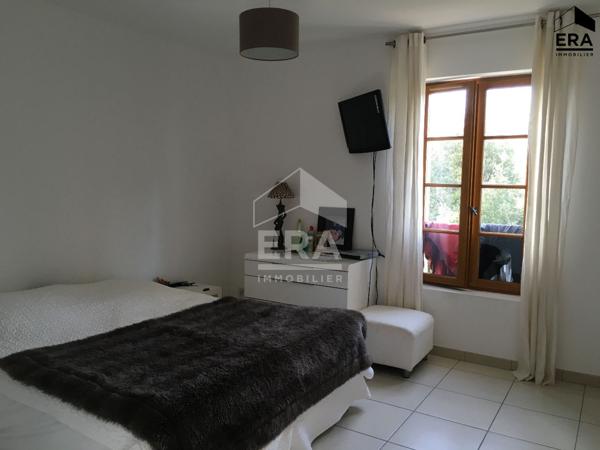Maison de 130 m² avec 3 chambres sur un terrain clos de 2 000 m² Saint Cannat